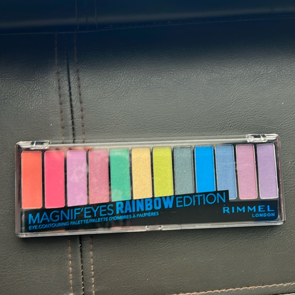 Rimmel London | Rainbow Edition Eye Contouring Palette